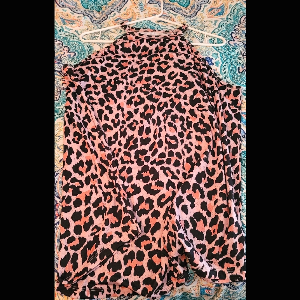 Leopard tank